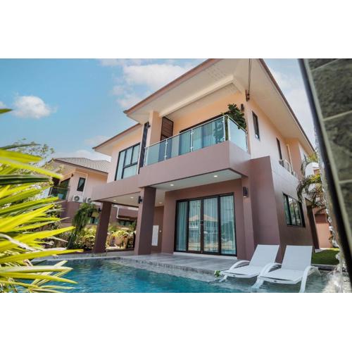 云韵CloudYu现代轻奢独栋泳池别墅 酒店的配置 有早餐