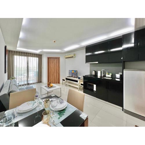 Club Royal Condominium Wongamat 1 bedroom on the first line of the sea