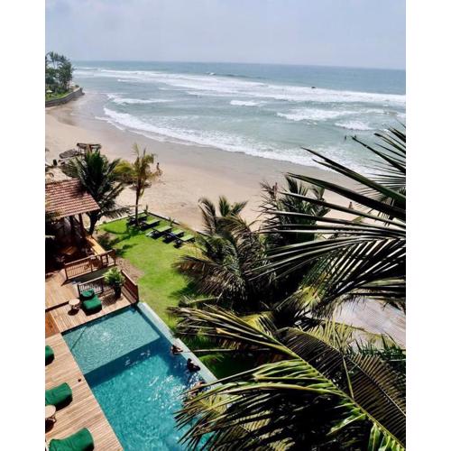 Coast 67 Boutique Hotel