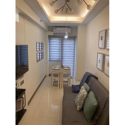 Coast Residence 4026 PENTHOUSE 1 Bedroom Condo with Wifi & Netflix