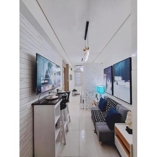 Coast Stay by J 40th floor Penthouse