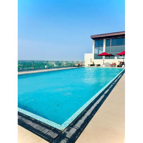 Coastal Comfort by Ocean Breeze