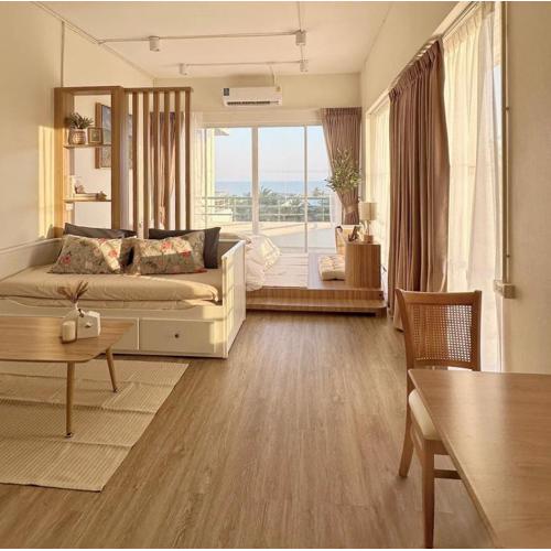 Coastal getaway at Cha-am