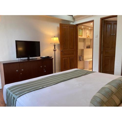 Coastal Suite at Jayakarta Residence