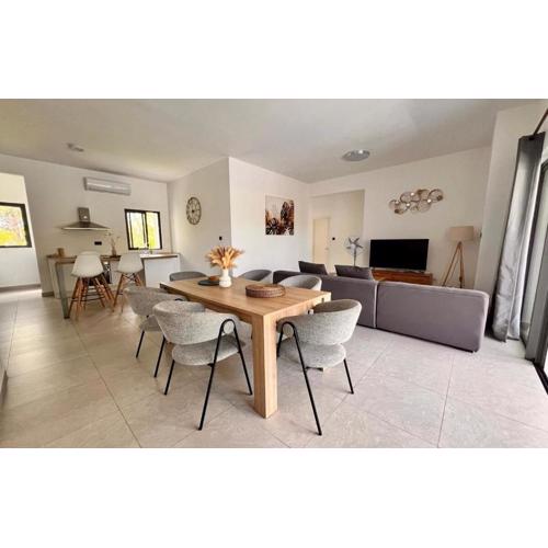 Coastal View 2 Apartments North