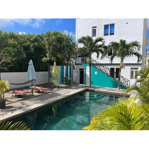 Coco Apartment - 3 Bedroom Ground floor - Namaste lounge