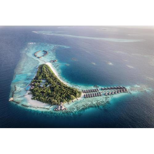 Coco Bodu Hithi - 50 percent off shared roundtrip Speedboat for stays from 1 Sep to 23 Dec 2025