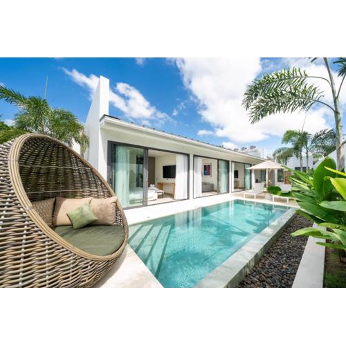 Coco Villas Phuket - 3 Bedroom Deluxe Garden Pool Villa by Escape Villas