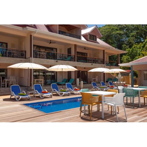 CocoLux Luxury Apartments