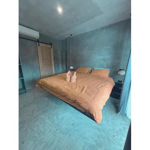 Coconut Home - Room 1