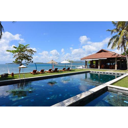 Cocotinos Sekotong Lombok