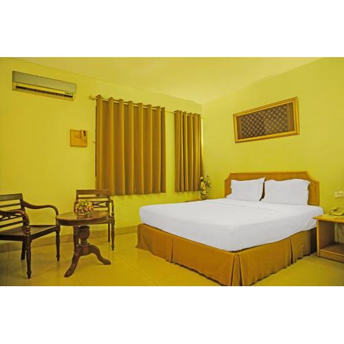 Collection O 92690 Hotel Limas