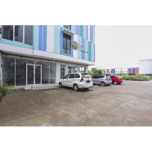 Collection O Bekasi Timur Near Gedung Juang Formerly Regia Tambun