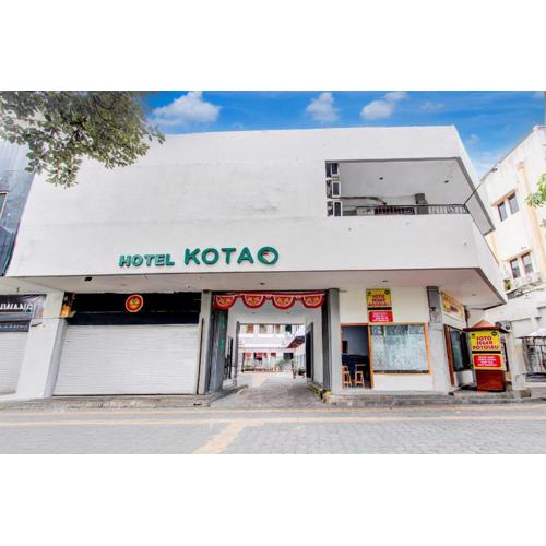 Collection O Jalan Slamet Riyadi Near Kampung Batik Kauman Formerly Hotel Grand Kota