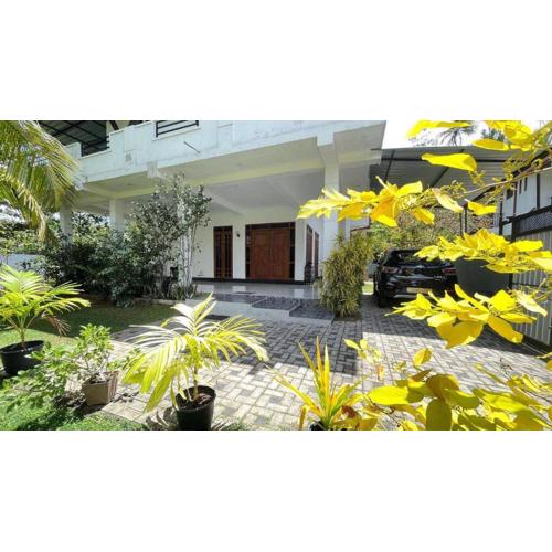 Colombo Airport Field View Villa