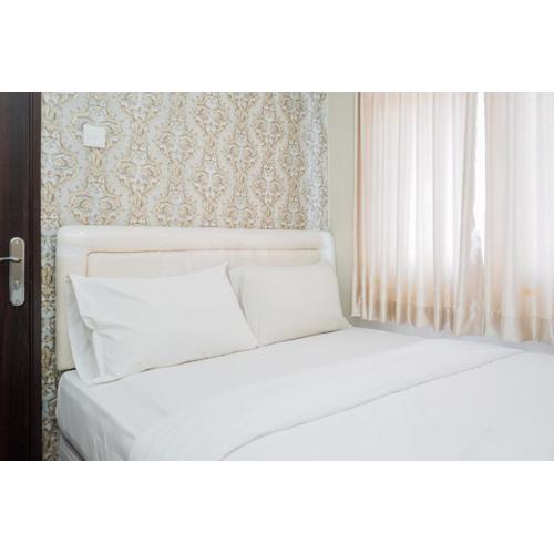 Comfort 2BR at Serpong Greenview Apartment By Travelio