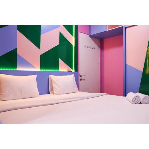 Comfort and Cozy 2BR at Springlake Summarecon Bekasi Apartment By Travelio