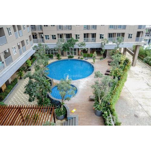 Comfort and Cozy Stay Studio Room at Baileys Apartment By Travelio