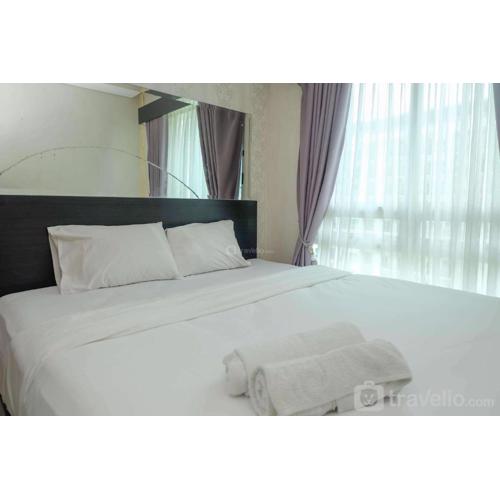 Comfort and Elegant 2BR at Woodland Park Residence Apartment By Travelio