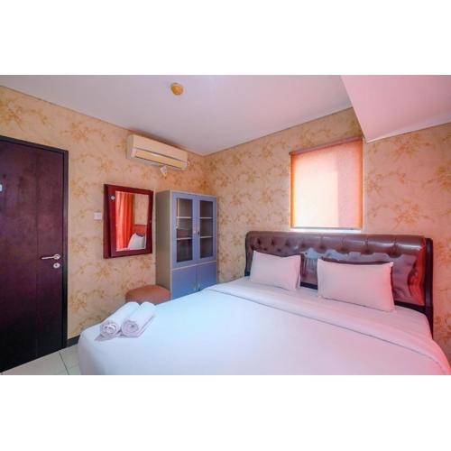 Comfort and Homey 2BR at Nifarro Park Apartment By Travelio