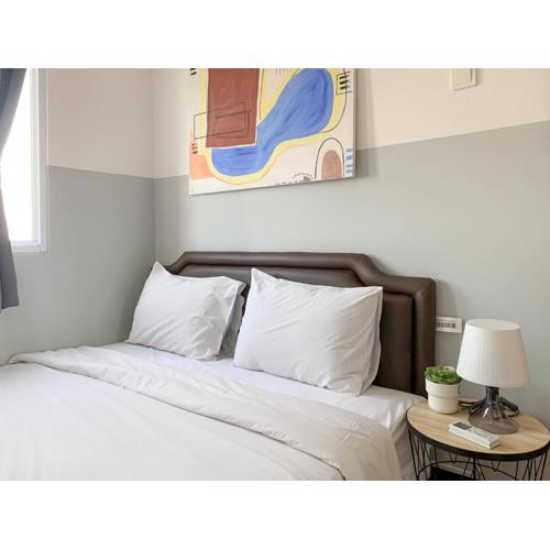 Comfort and Nice 2BR at Cinere Resort Apartment By Travelio