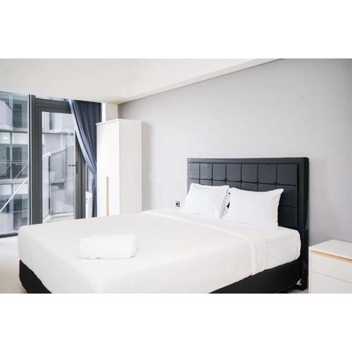 Comfort Living Studio Apartment Carstensz Residence By Travelio