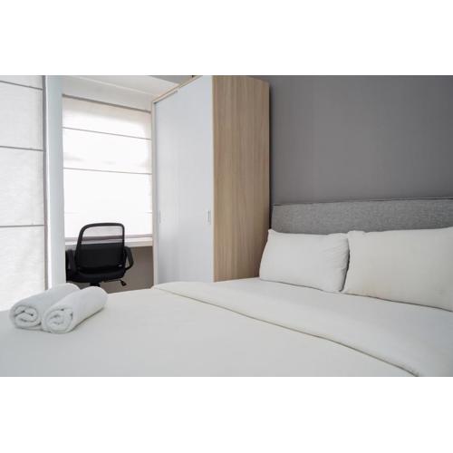 Comfort Living Studio Room at Serpong Garden Apartment By Travelio