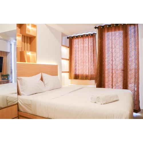 Comfort Living Studio Room at Tokyo Riverside PIK 2 Apartment By Travelio