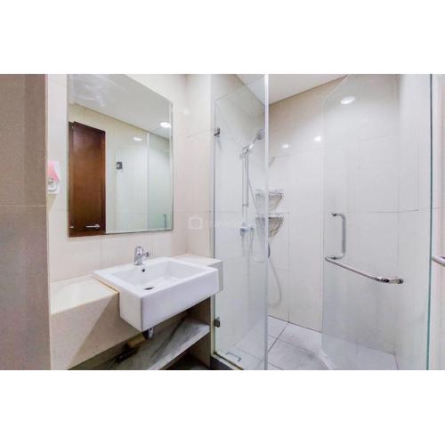 Comfort Stay 2BR at M-Town Signature Apartment By Travelio