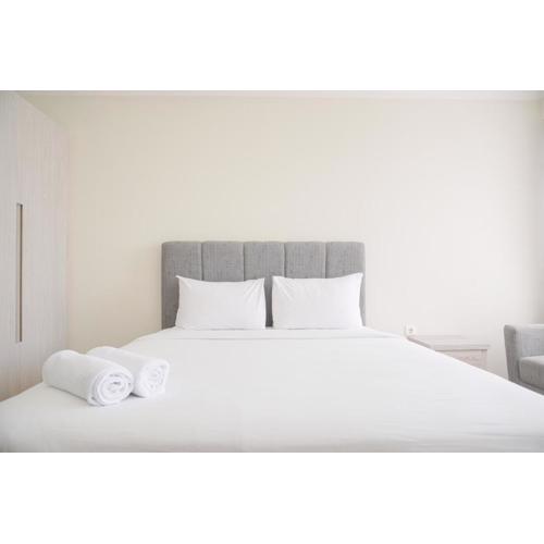 Comfort Stay Studio at Menteng Park Apartment By Travelio