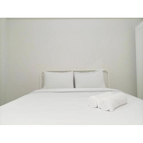 Comfortabe and Tidy Studio at Barsa City Apartment By Travelio