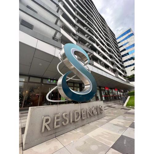 Comfortable and Cozy 1BR unit near MOA