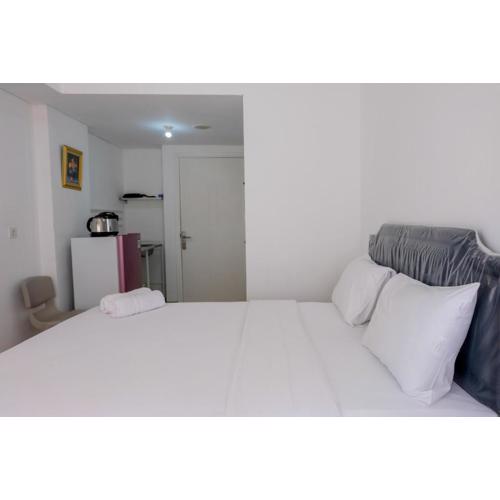 Comfortable and Fully Furnished Studio at Poris 88 Apartment By Travelio