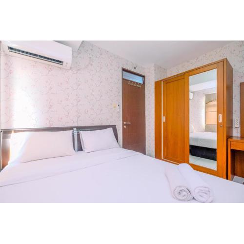 Comfortable and Tidy 2BR Lagoon Bekasi Town Square Apartment By Travelio