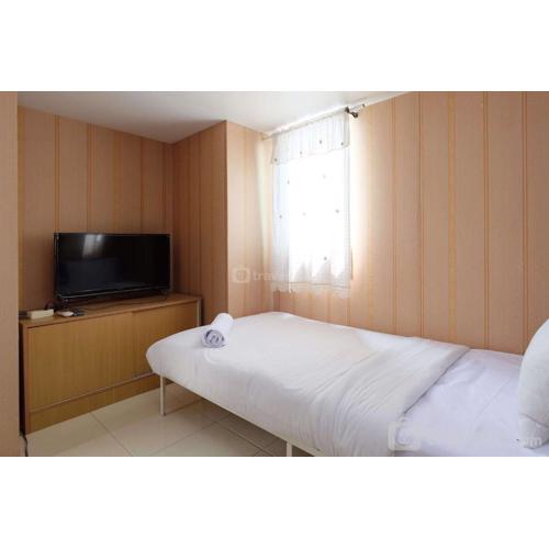 Comfortable and Tidy Studio at Dave Apartment By Travelio