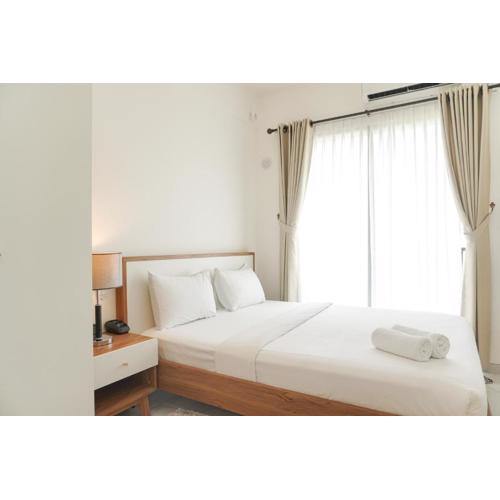 Comfortable Studio at Sky House BSD Apartment next to AEON Mall By Travelio