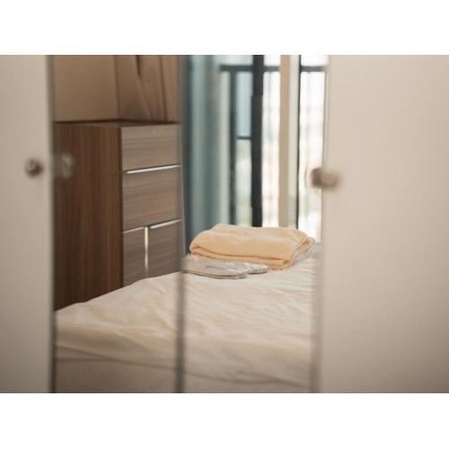 Comforting 1BR at Bridges Tower with Pool&Gym 1208 B3