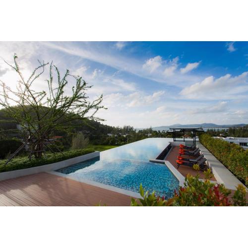 Comfy 1 Bedroom Condo in Surin (Seaview Rooftop Pool & Gym)