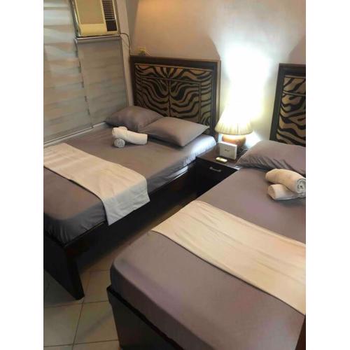COMFY 1-BR Condo near SLEC, US Embassy, Malls,Park