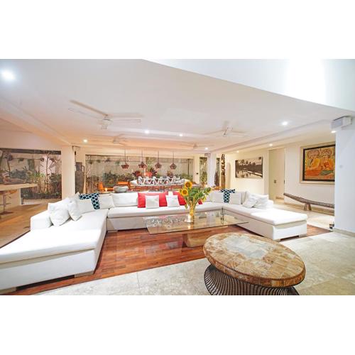 Comfy and Relaxing Abode Villa Jumah