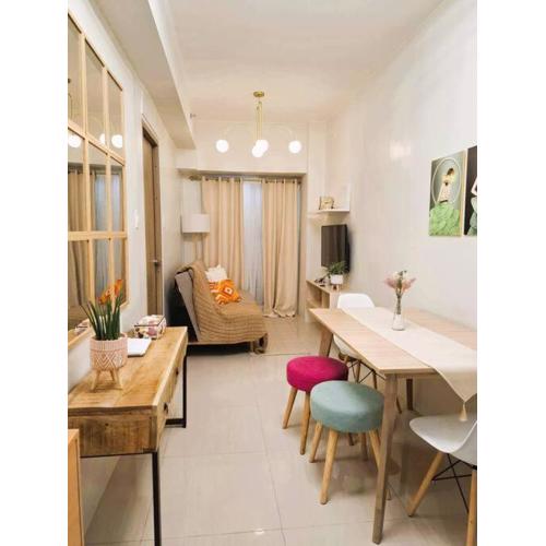Comfy Condo Near NAIA Airport