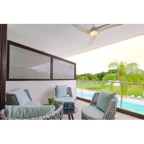 Comfy Retreat Balcony Grill Pool