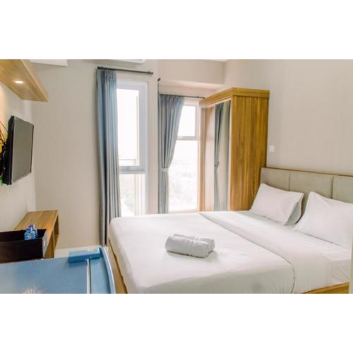 Comfy Studio at Amazana Serpong Apartment By Travelio