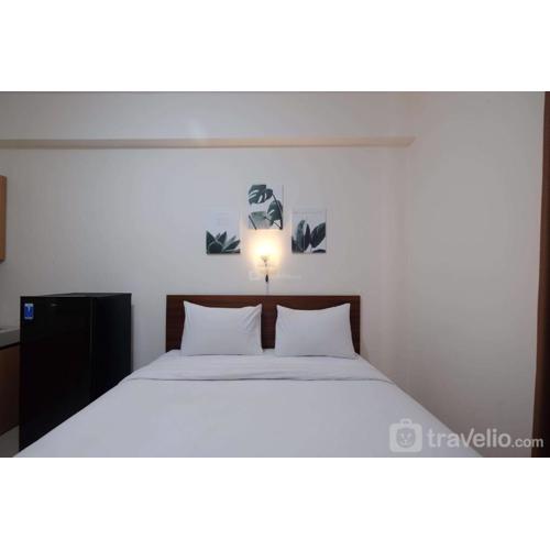 Comfy Studio at Bogorienze Apartment near The Jungle Waterpark By Travelio