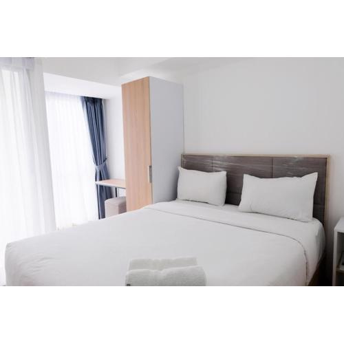 Comfy Studio at M-Town Gading Serpong Apartment By Travelio