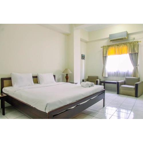 Comfy Studio at Menara Kondominium Kelapa Gading Apartment By Travelio