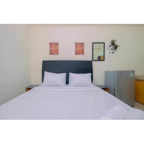 Comfy Studio Bogorienze Apartment near The Jungle Fest By Travelio