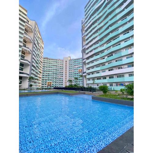 Commonwealth Residences combine 2 units