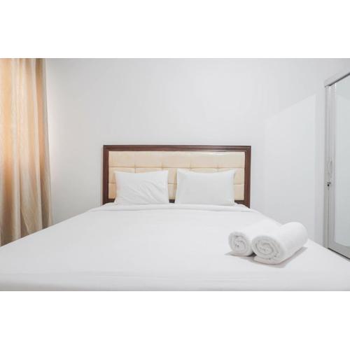 Compact and Strategic Studio Room Signature Park Grande Apartment By Travelio