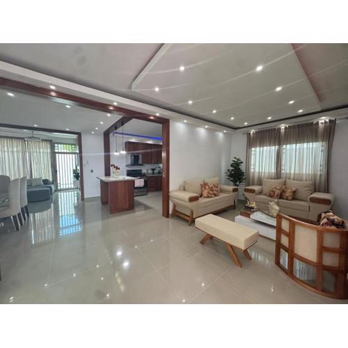 complete house in La Vega